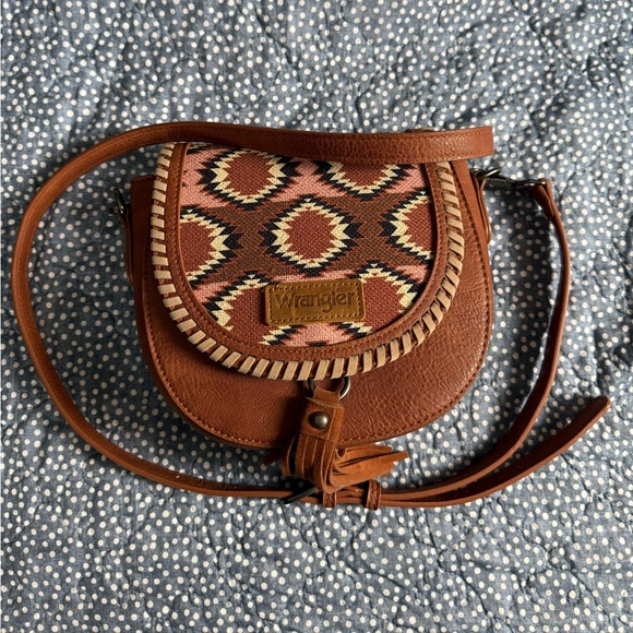 Wrangler Handbags - Wrangler Brown & Tan Aztec Crossbody Bag